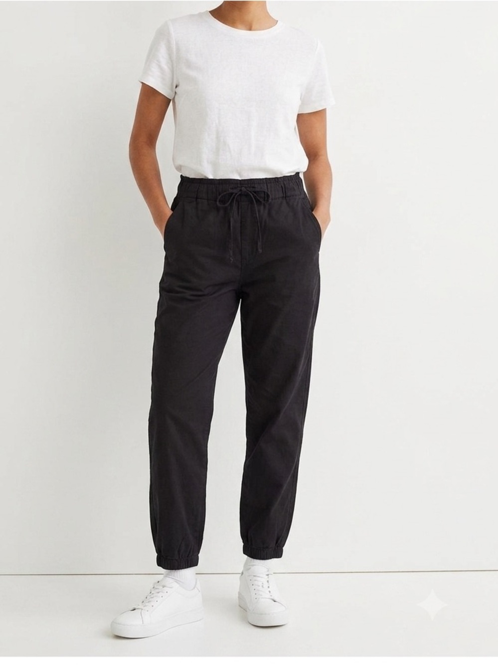 Levi's Black Elastic Waist Jogger Pants Drawstring Ankle Cuff❤️